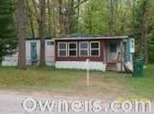 1773 E Townline Lake Rd, Harrison, MI 48625