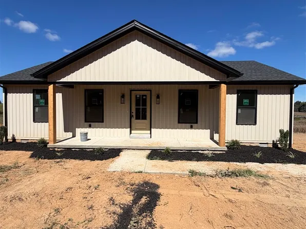 973 Erwin Rd, Scottsville, KY 42164