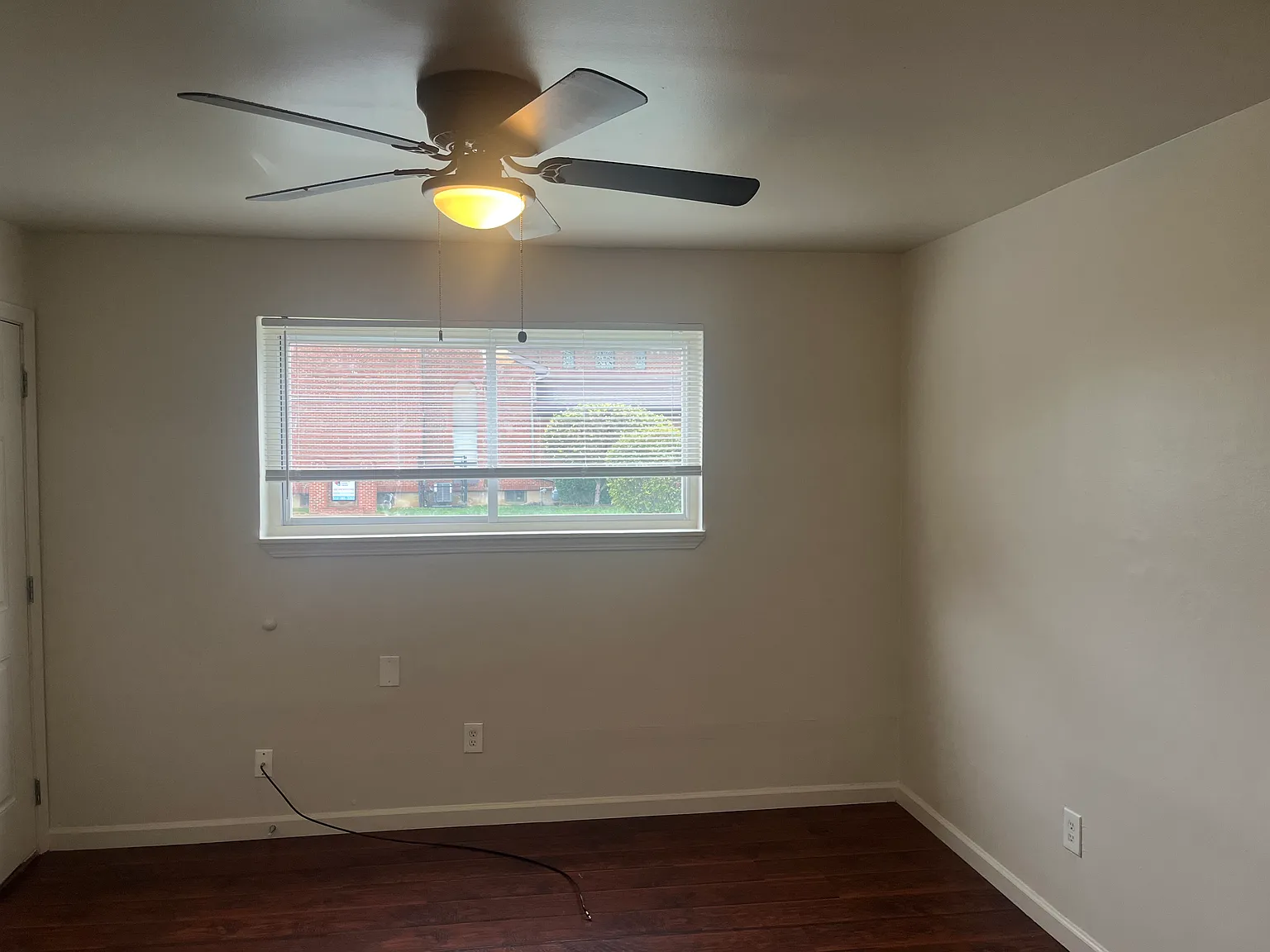 2 bed, $900 — Photo 2