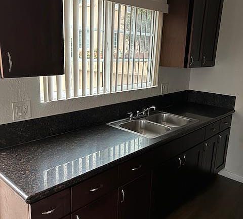 3rd image of 6887 Osler St #D