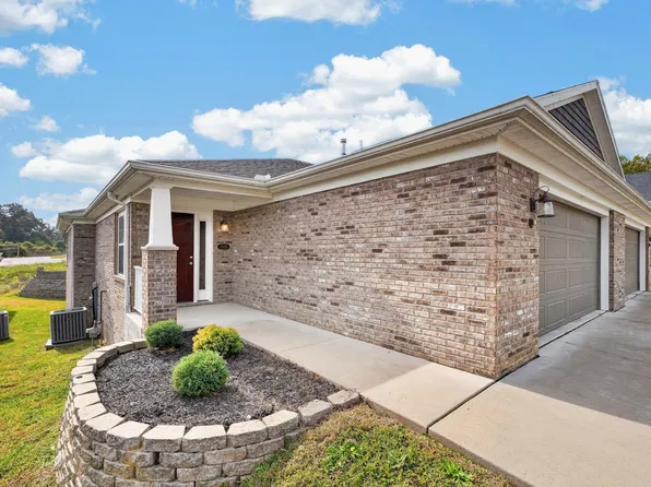 1512 Kennel Dr #A, Evansville, IN 47710