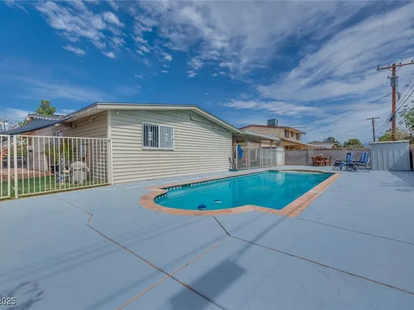 224 Catalini St, Las Vegas, NV 89107