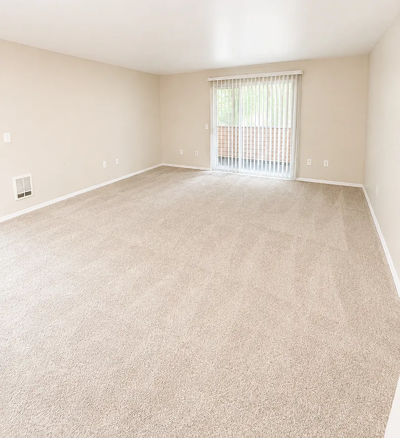 Powell Court Apartments — Photo 3
