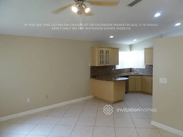 2270 NW 139th Ave — Photo 2
