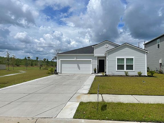 3rd image of 379 Matuskovic Dr