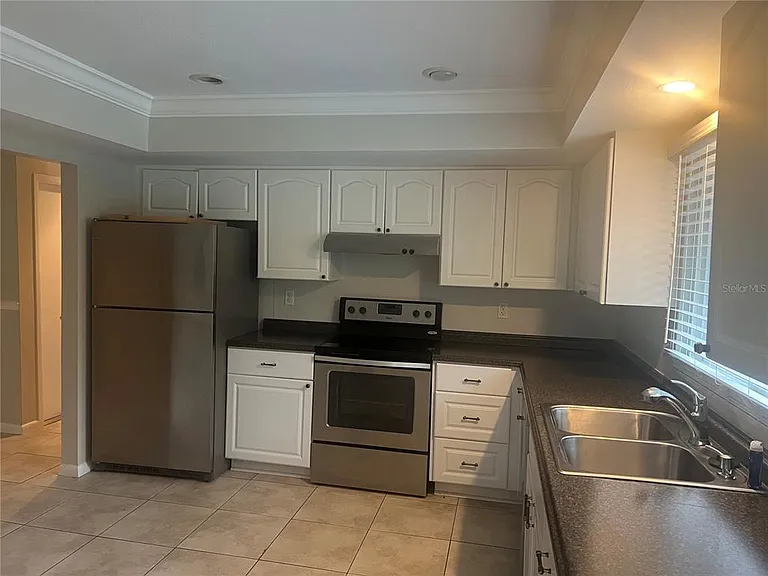 226 Delmar Ave — Photo 13