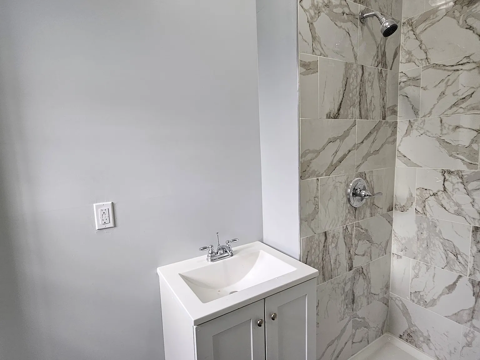 3 bed, $2,195 — Photo 3