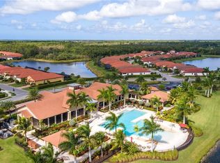 1574 Oceania Dr S, Naples, FL 34113