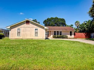 2587 SE Grand Dr, Port Saint Lucie, FL 34952