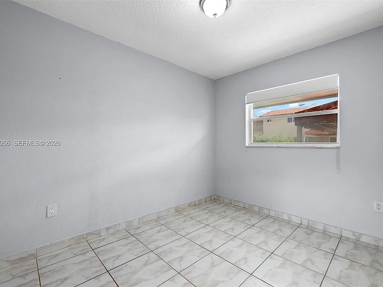 2028 SW 103rd Ct — Photo 13