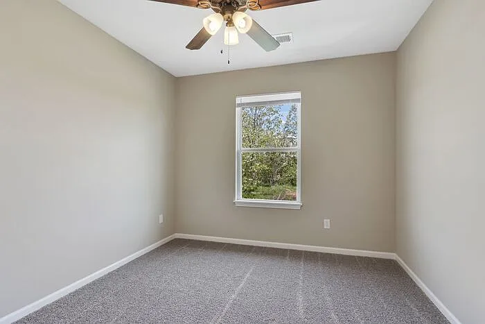 9324 N Main St — Photo 8