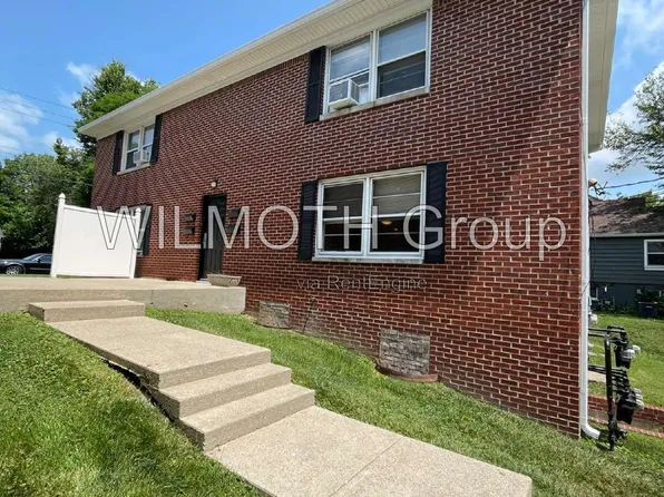 113 W 5th St, Greenfield, IN