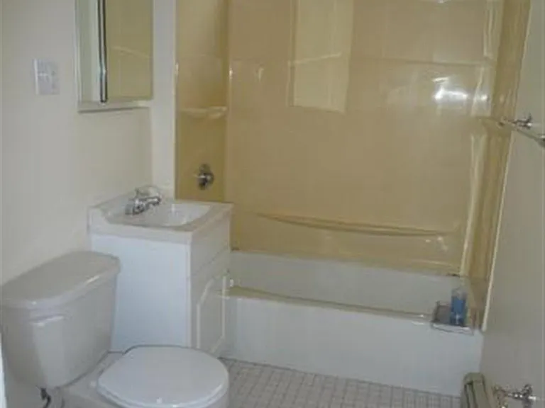 320 Somerville Ave #3 — Photo 13