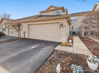 6421 Cherrywood Ct, Fox Lake, IL 60020