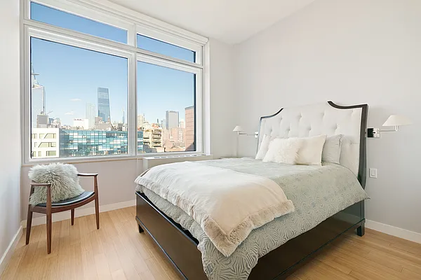 Rented by Corcoran | media 11