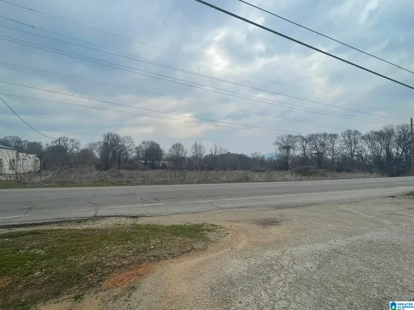 815 W 10th St, Anniston, AL 36201