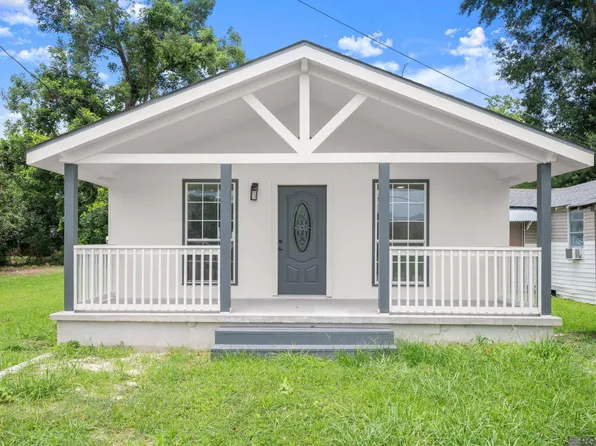 358 Kentucky Ave, Port Allen, LA 70767