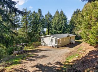 40421 Mountain View Road, Manchester, CA 95459