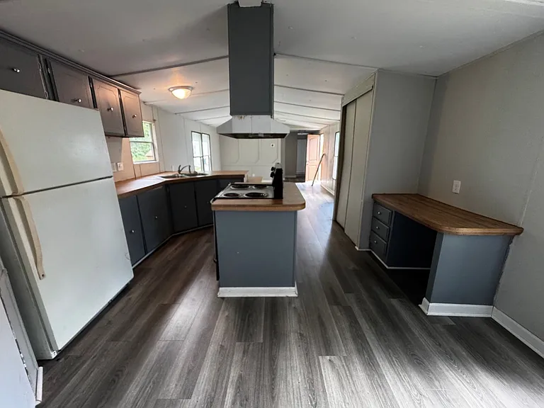 667 Webb Rd #3 — Photo 8