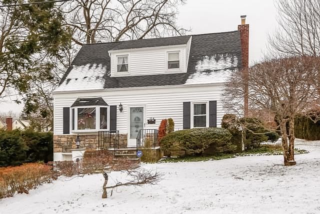 1st image of 154 Locust Ave