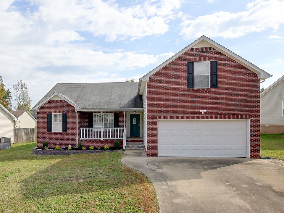 1st image of 412 Piney Dr