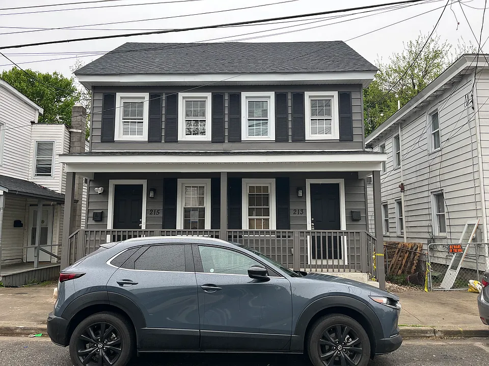 215 Church St #D1