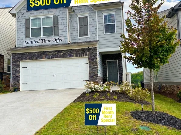 52 Briarwood Dr E, Dawsonville, GA 30534