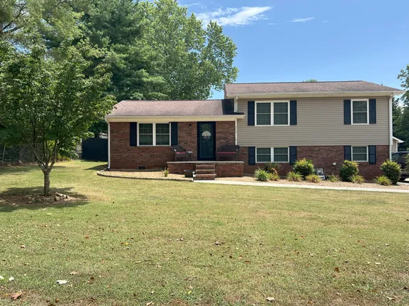 6225 Wintergreen Rd, Morristown, TN 37814