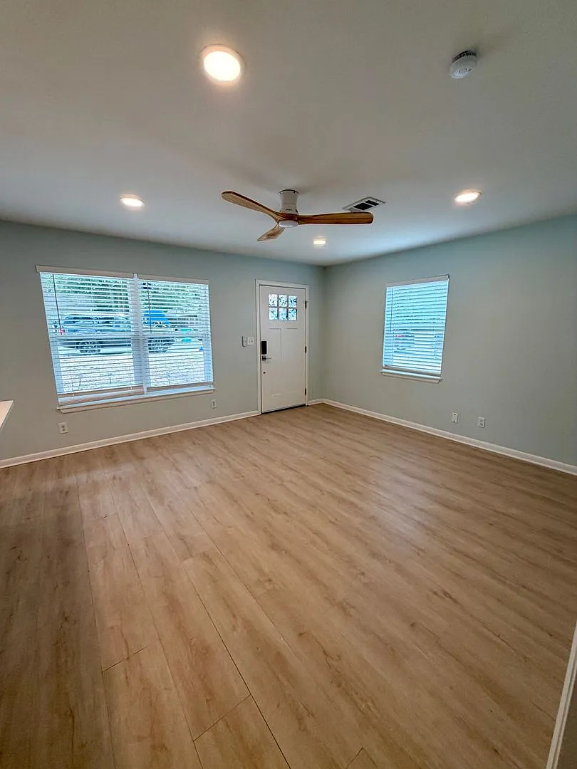 Niceville Cottage — Photo 3