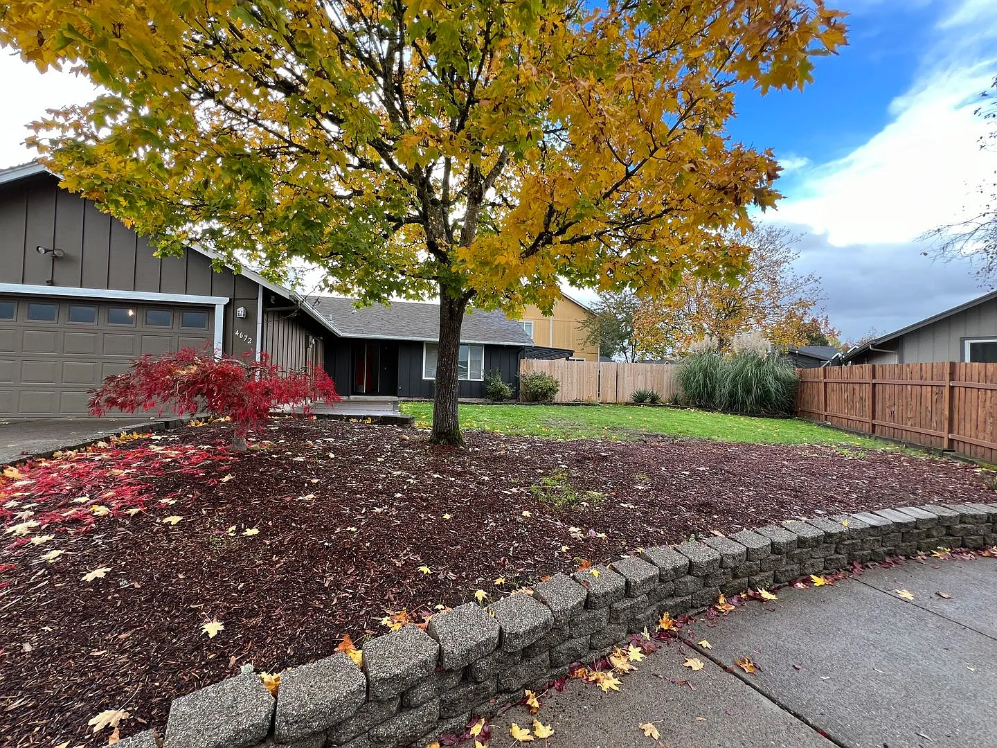 Beautiful 3 bedroom 2 bath house in Eugene! — Photo 3