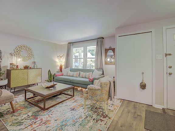 5th image of 5023 Kenerson Dr