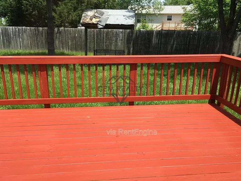 5088 Blarney St — Photo 28