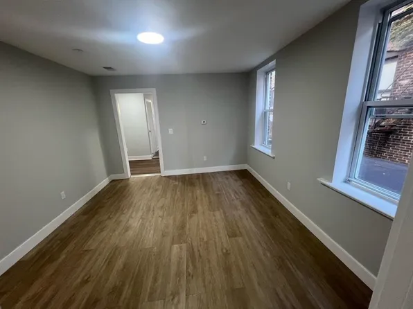 434 West Side Avenue image 5 of 11