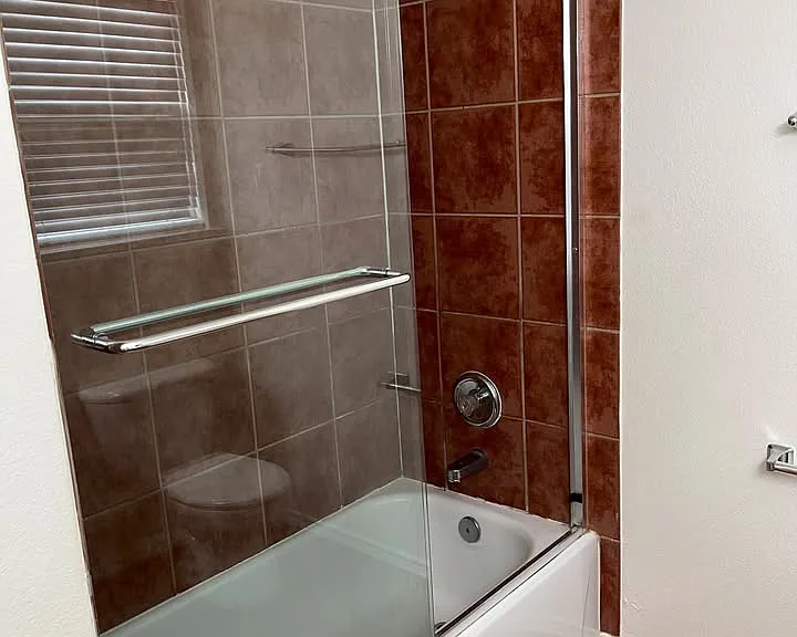 6914 Meador Ave #B — Photo 6