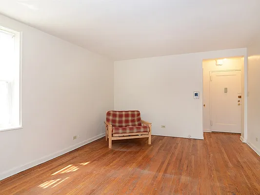Sold by Robert E. Hill  | media 4