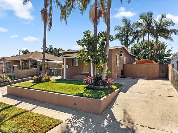2nd image of 6526 San Miguel St