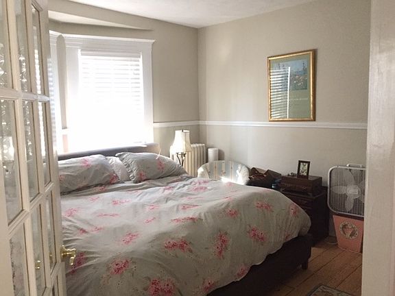 front bed