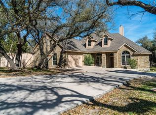 10305 Lake Beach Dr, Dripping Springs, TX 78620