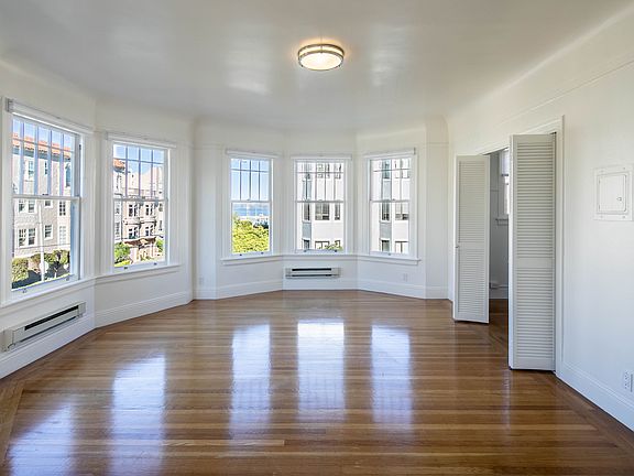 2nd image of 1895 Jefferson St APT 202