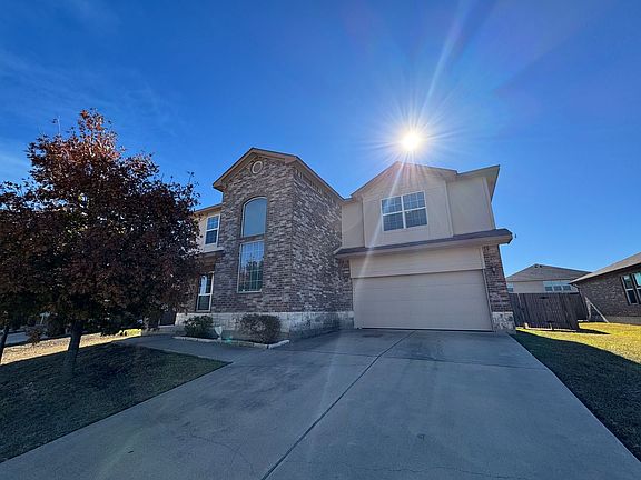 2nd image of 104 W Libra Dr