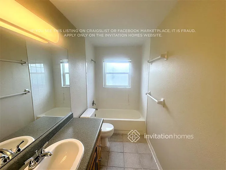 112 Granada St — Photo 14