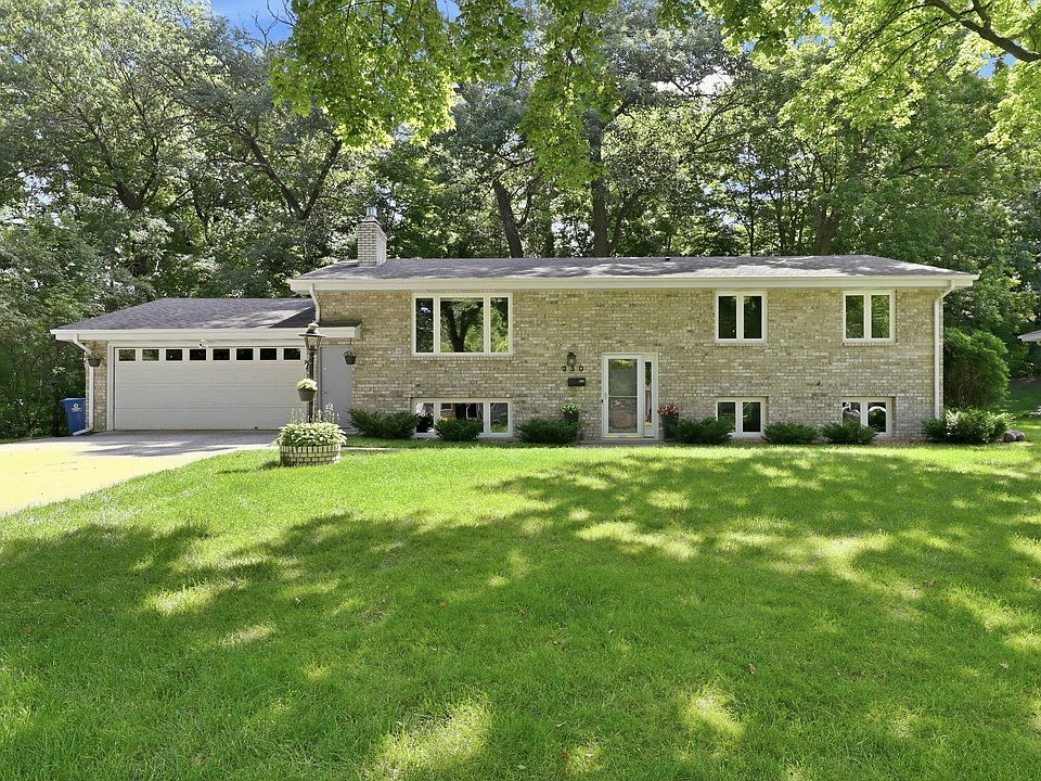 1st image of 250 Glenbrook Rd N
