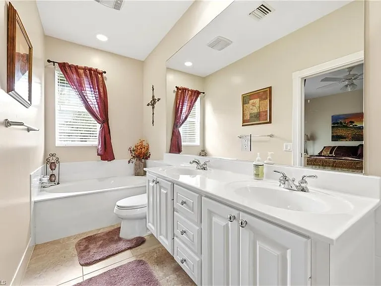 8109 Chianti Ln — Photo 16