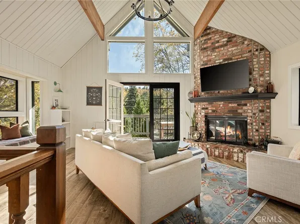 28888 Cedar Dr, Lake Arrowhead, CA 92352