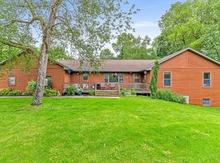18470 Franconia Trl, Shafer, MN 55074