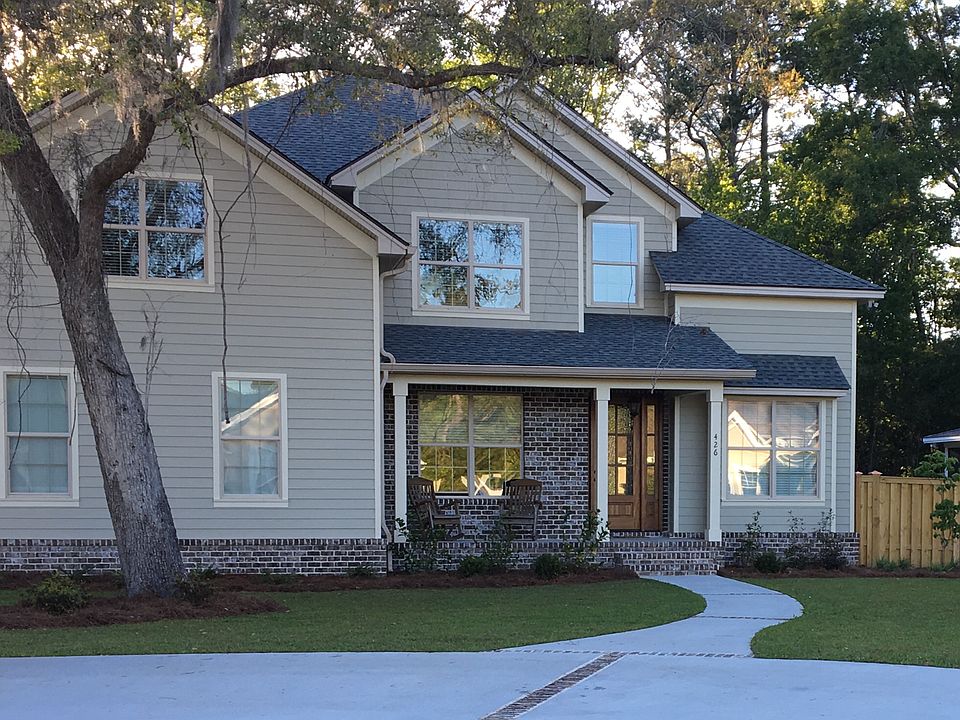 1st image of 426 Belmont Cir