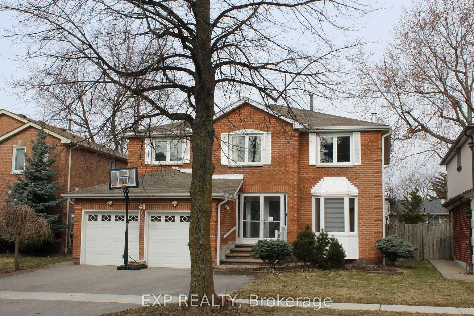 48 Howell St photo 1