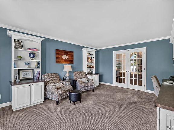 4th image of 6090 Meadow Lakes Dr