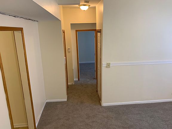 5th image of 6624 N Ashland Ave