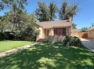 21 Riverside Dr, Roswell, NM 88201